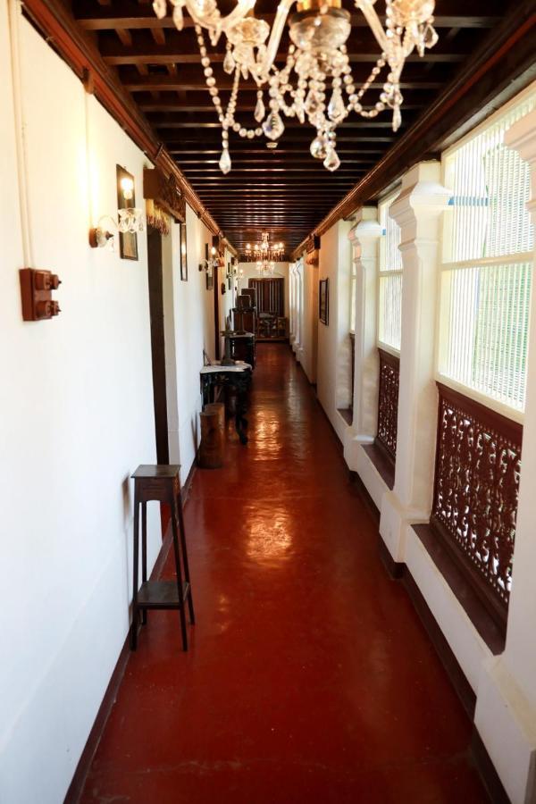 Srivilas Pudunagaram 外观 照片